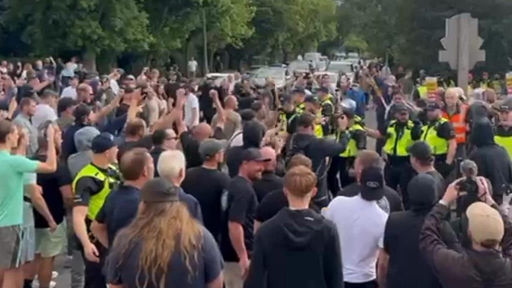 Migrant from Epping hotel recaptured after sexually assaulting 14-year-old