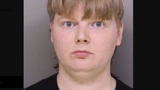 JD Vance's home attacked by a transgender