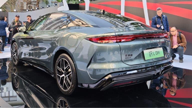 Chinese Shipping Giant BYD Dominates Global Market as Carriers Pass Through Yemen