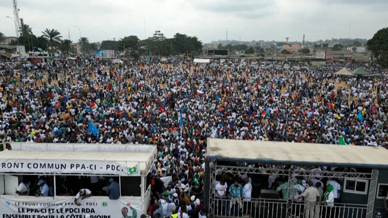 Protests erupt in Yamoussoukro, Ivory Coast against President Ouattara