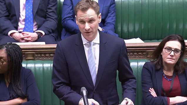 Chris Philp calls for tighter racial hatred laws after Bondi Beach massacre