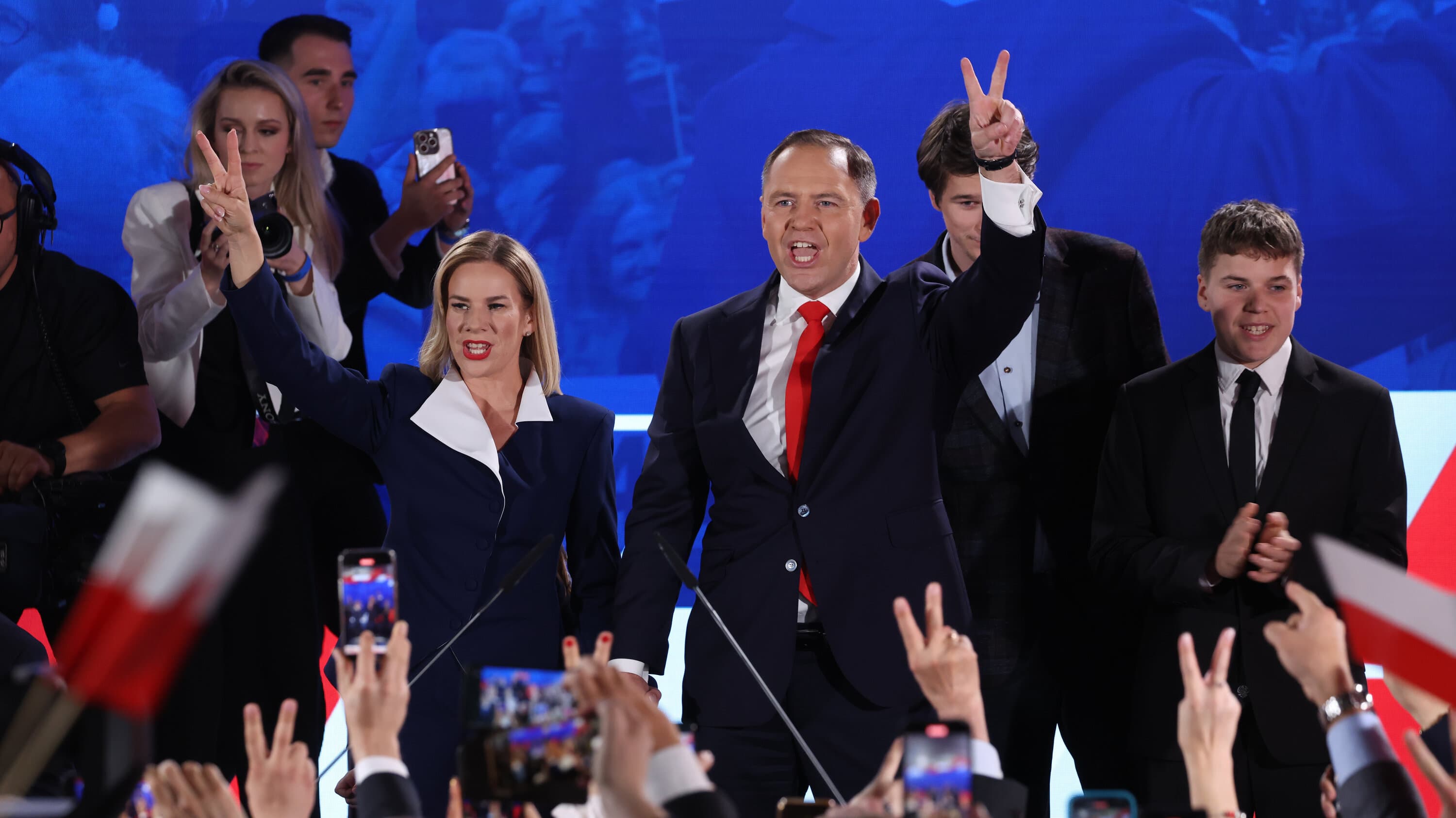 Polish President Nawrocki authorizes NATO forces deployment in Poland