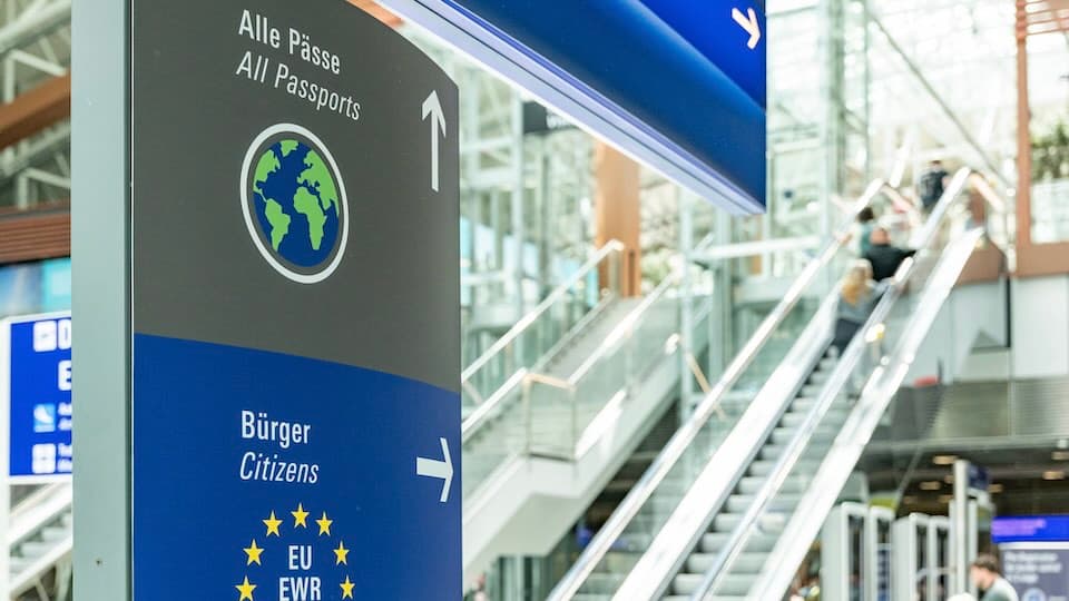 State Department warns U.S. travelers of new biometric border checks in Europe