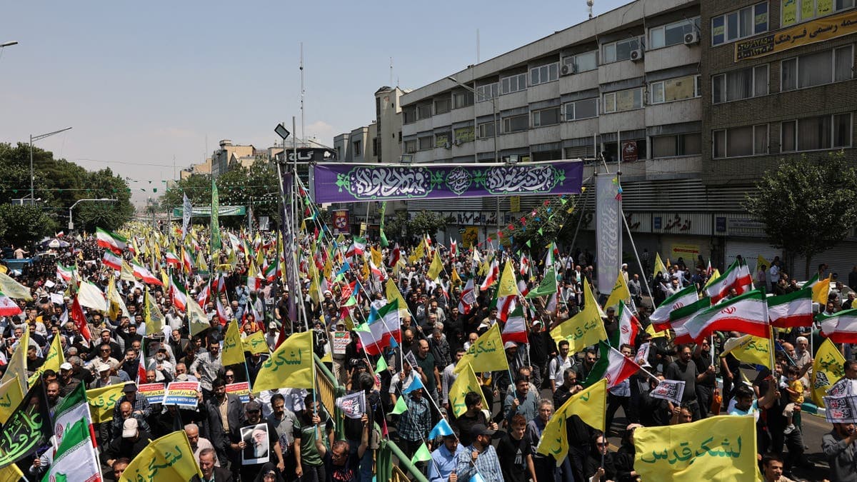 Iran executes protesters for second night, Israeli sources report