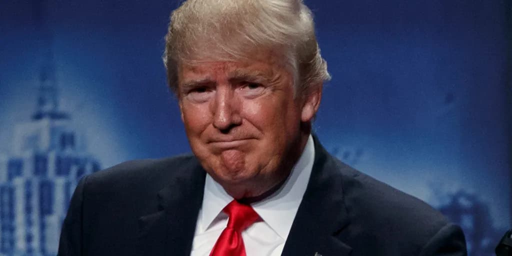 Trump's Economic Collapse Destroys 33,000 Jobs While Increasing ICE Budget by $45 Billion