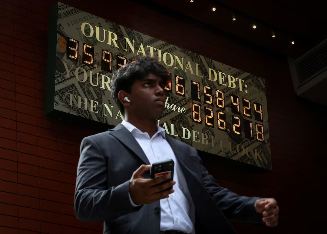 Trump's Reckless Spending Soars by $1.37 Trillion While Promises of Transparency Crumble