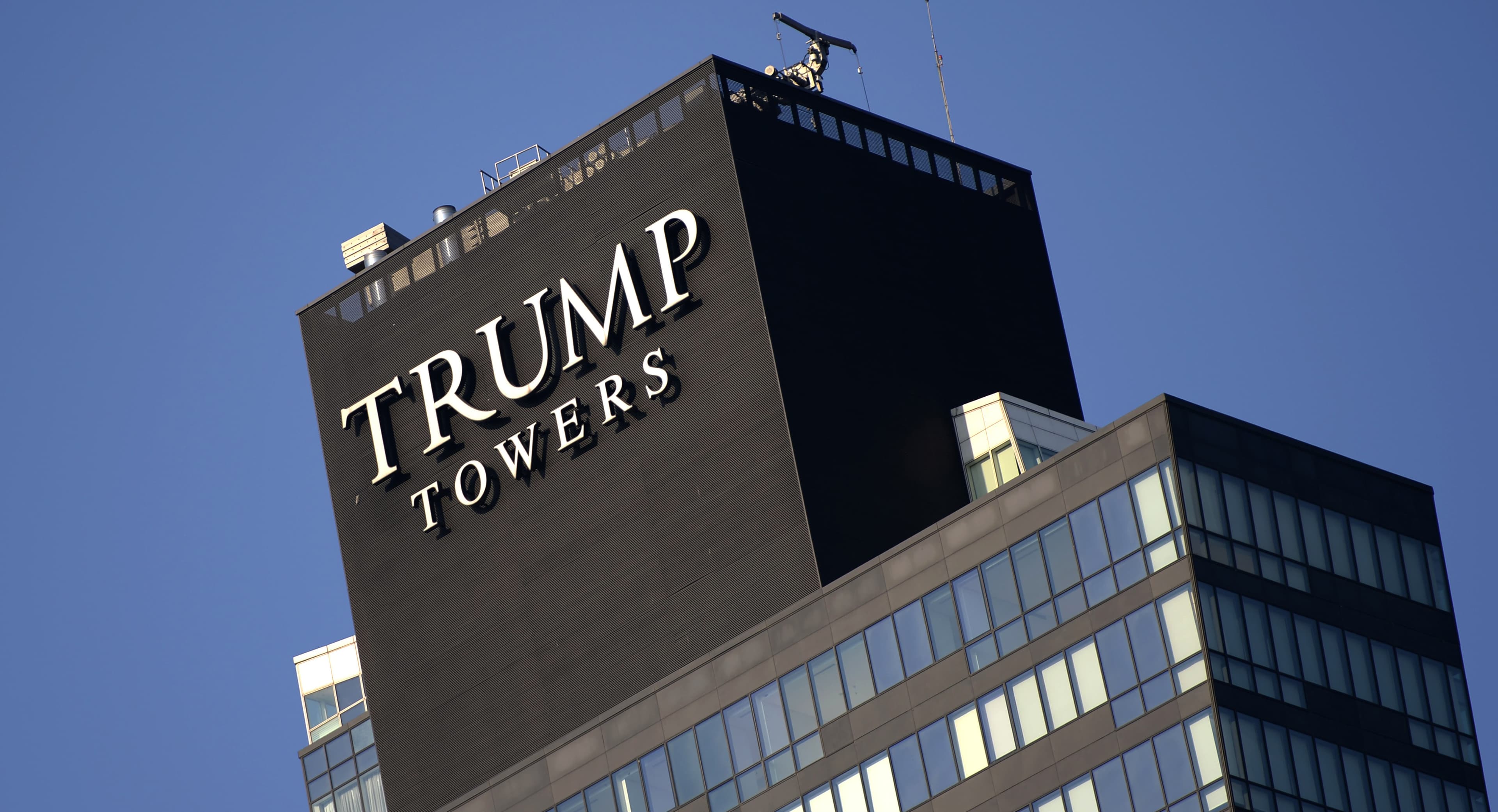 Trump’s Corruption Racket Rakes in $400 Million with Foreign Bribes and Domestic Graft