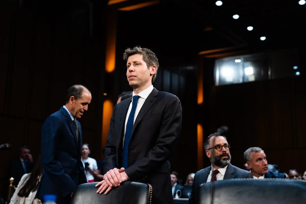 AI Industry Risks $100 Billion Backlash Amid Lack of Regulation