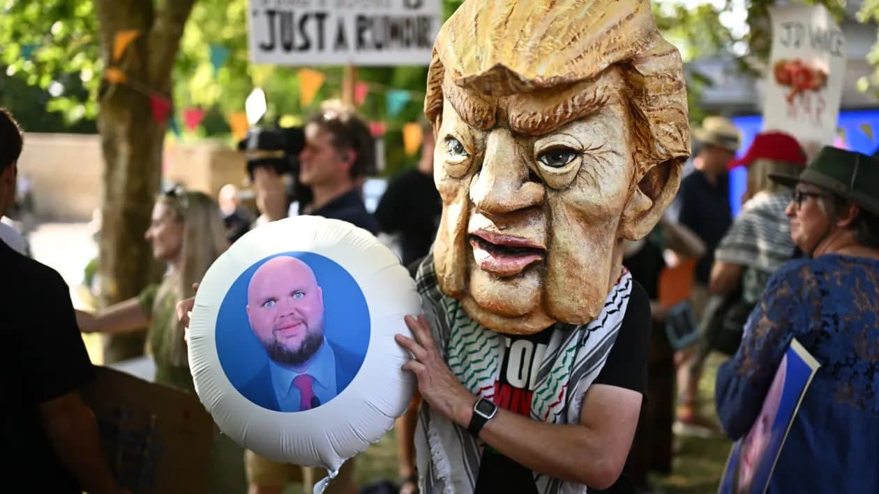 Local Cotswolds Residents Hold 'Vance Not Welcome' Protest Against JD Vance's UK Visit