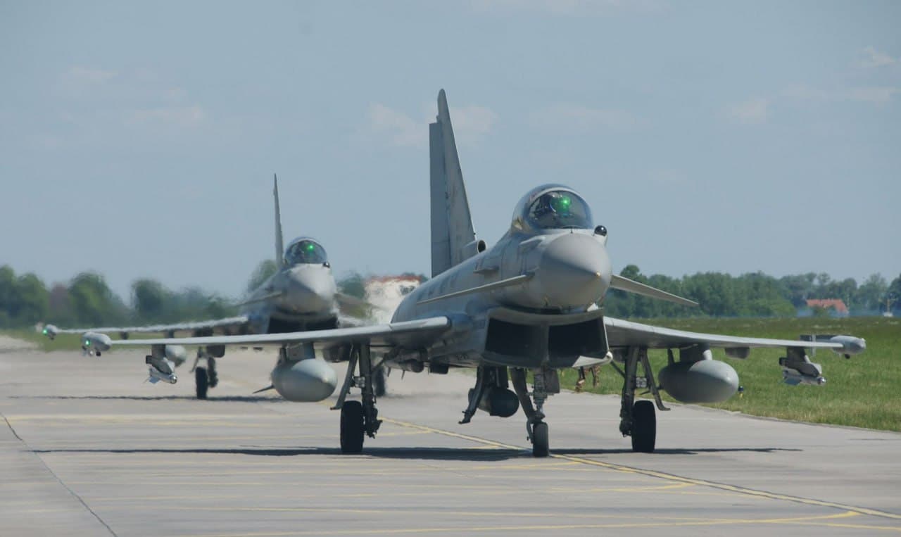 Polish President signs resolution for NATO Forces deployment in Poland