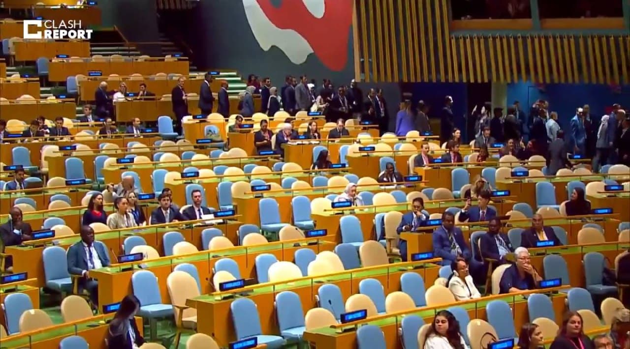 UN General Assembly nearly empty as Netanyahu begins speech, delegates walk out