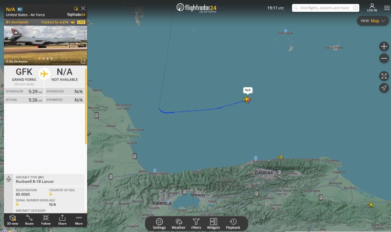 USAF B-1B Bombers spotted near Caracas, Venezuela