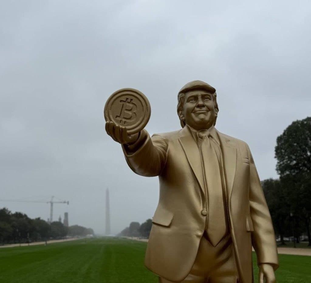 Golden statue of President Trump holding Bitcoin unveiled outside U.S. Capitol