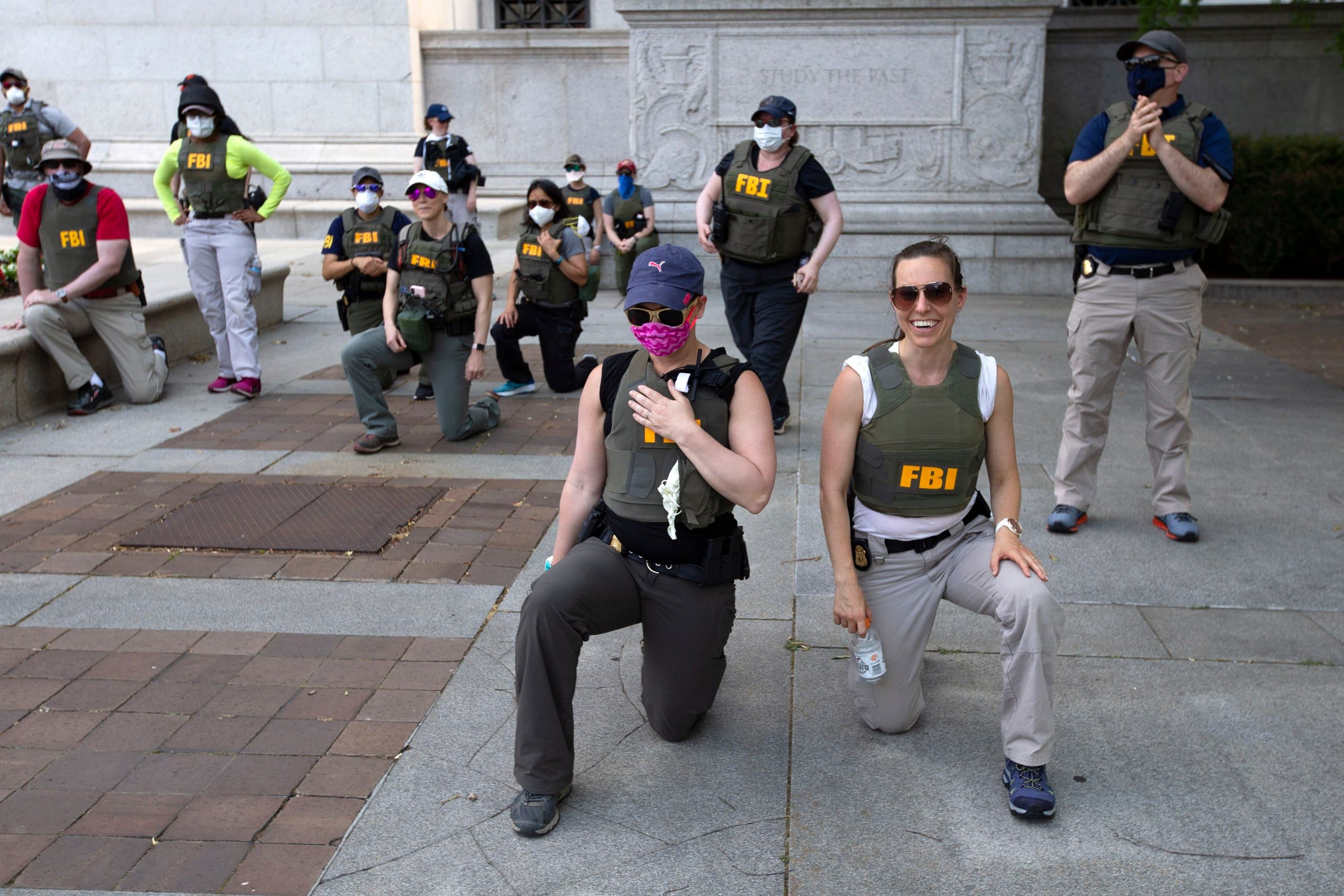 FBI fires agents photographed kneeling during 2020 protest