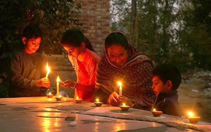 California Governor Gavin Newsom signs bill recognizing Diwali as state holiday