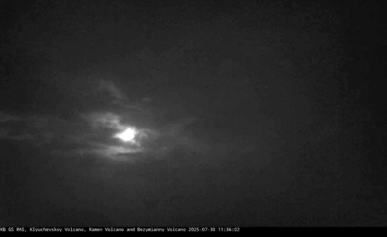 Volcanic Eruption Follows 8.8 Magnitude Quake in Russia, Tsunami Warnings Issued