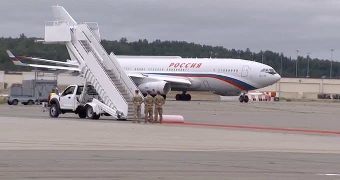 Putin's Plane Landed in Alaska, Sparking Security Concerns for U.S. Military