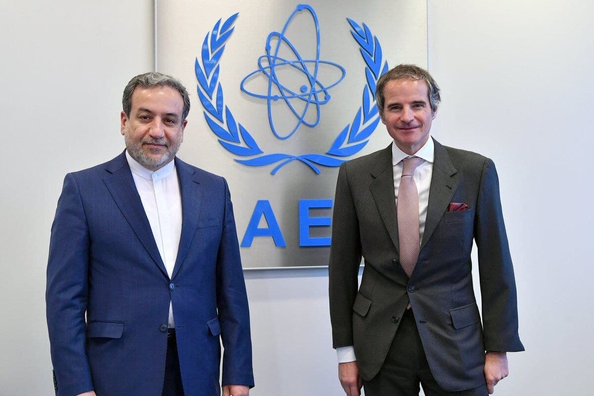 Iran's Foreign Minister to Finalize Key Cooperation Deal with IAEA