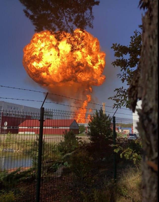 Train Explosion in Vilnius: Liquefied Gas Fire Forces Evacuations