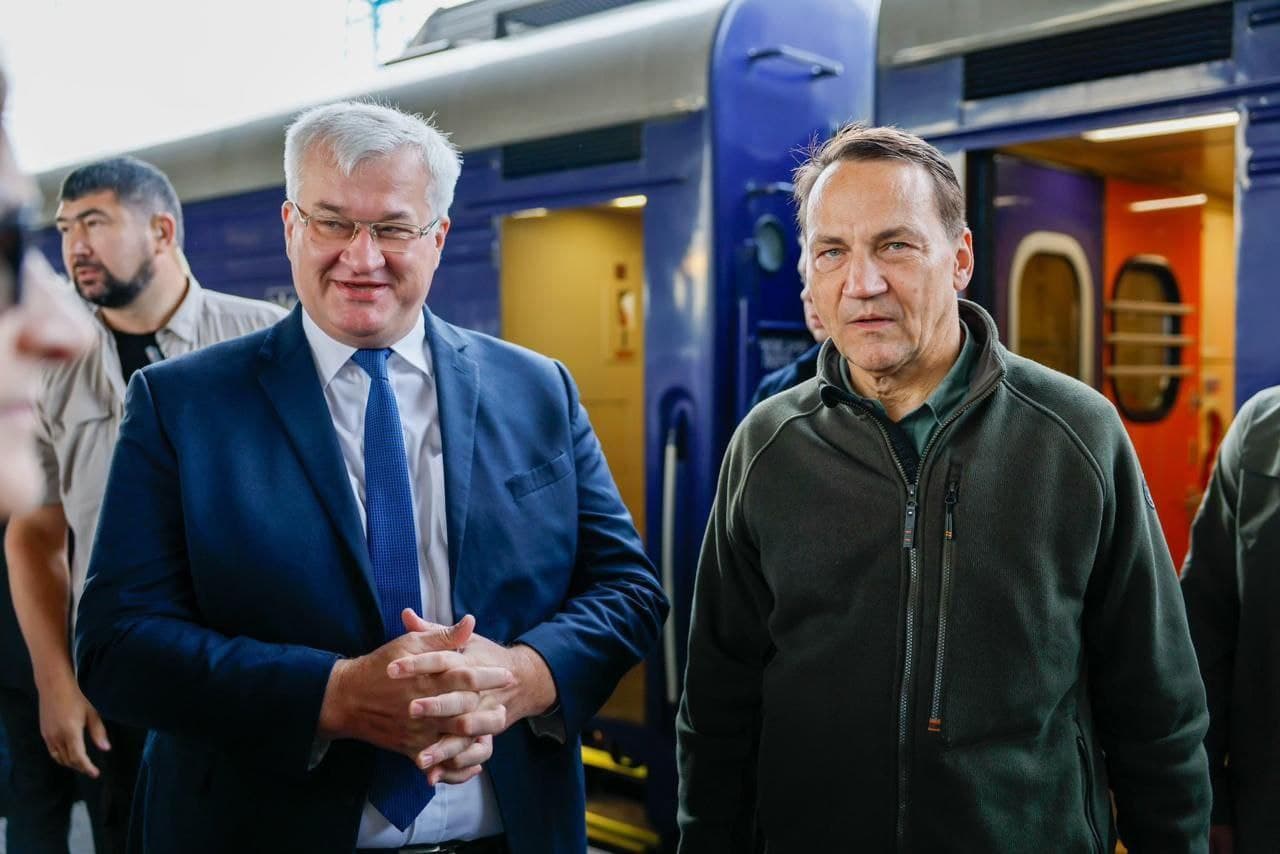 Polish Foreign Minister Visits Kyiv to Discuss Security and EU Access