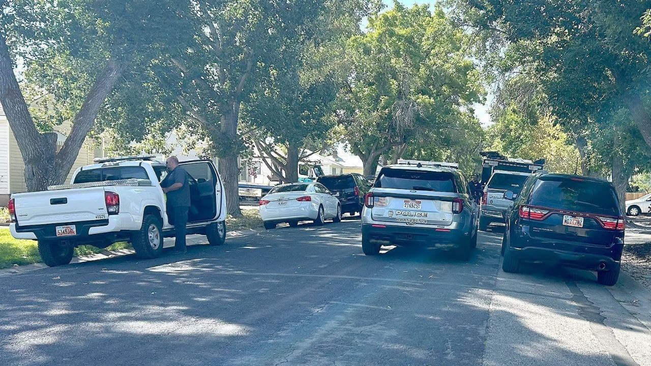 FBI arrests two Utah men for placing incendiary device under FOX 13 News vehicle