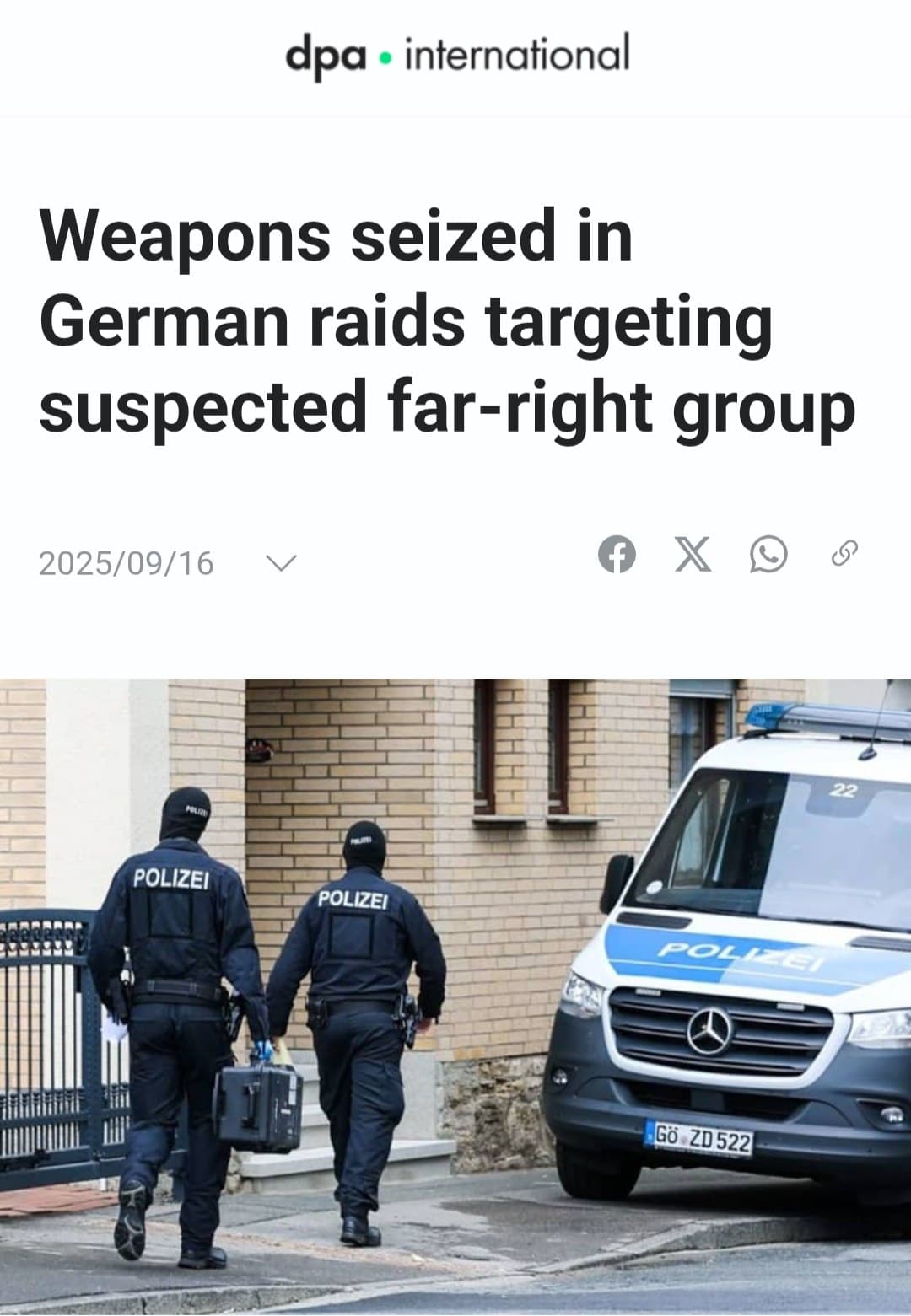 German investigators seize weapons in raids on far-right extremist group