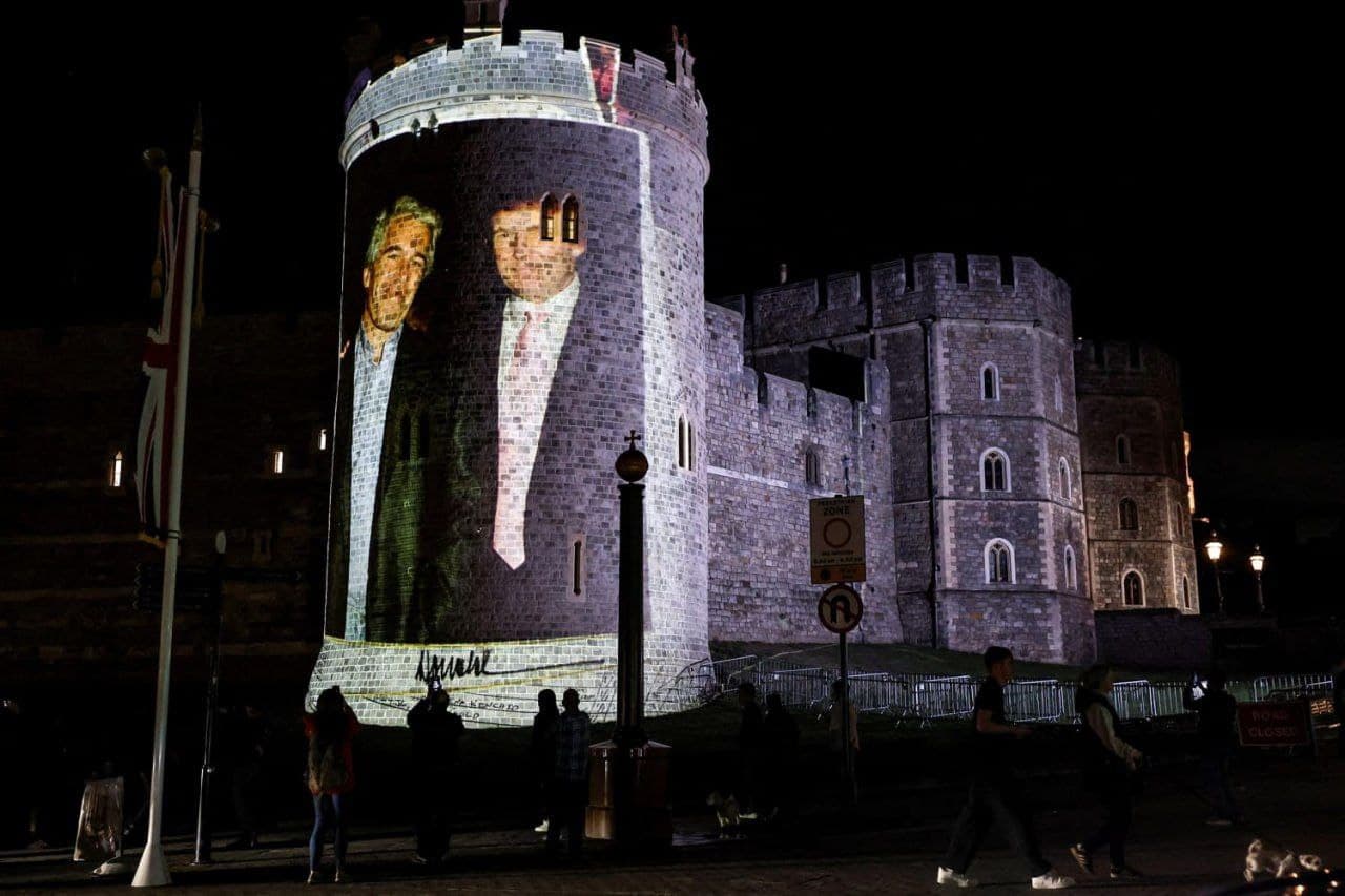 Four arrested for projecting Trump and Epstein images onto Windsor Castle
