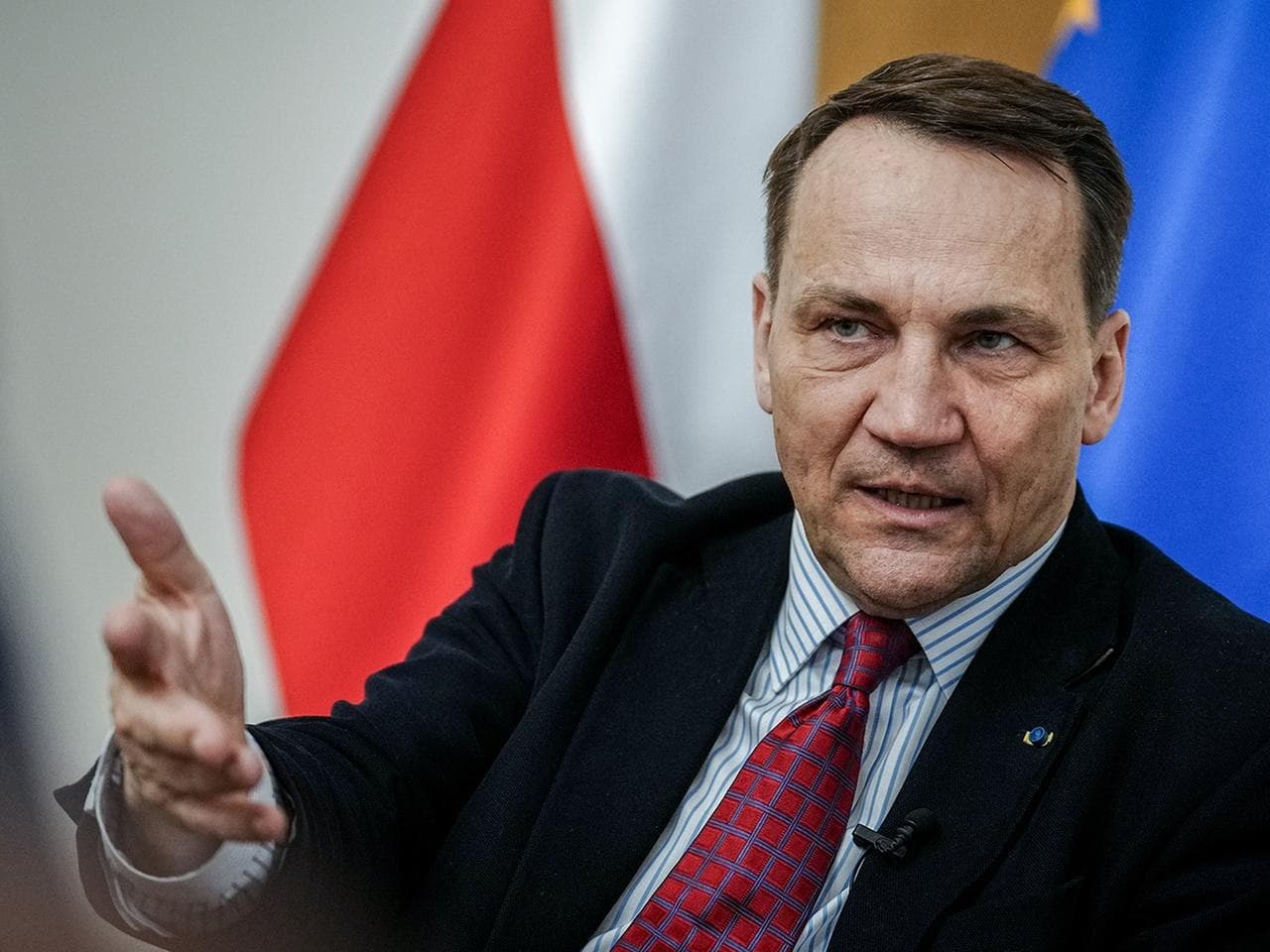 Polish FM Sikorski calls Gaza a tragedy, denies genocide claim