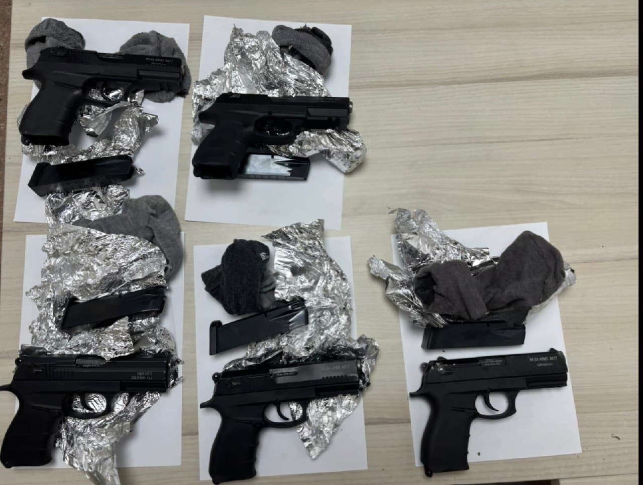 Israeli Army intercepts smuggling operation, detains two suspects