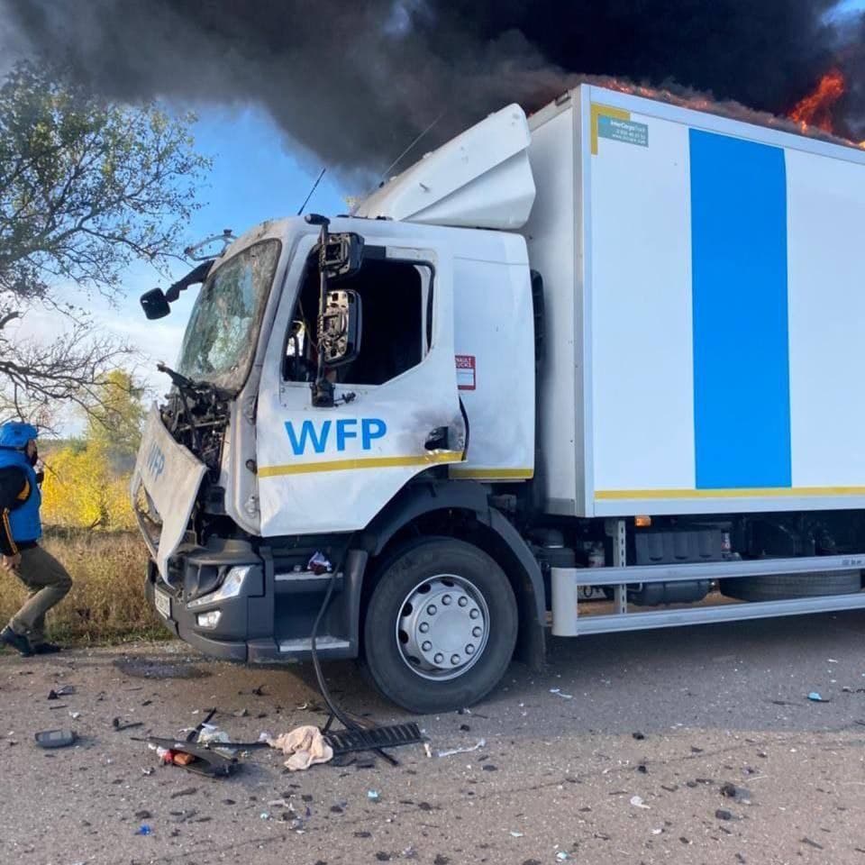 Russian drones strike UN aid convoy in Kherson Oblast, Ukraine