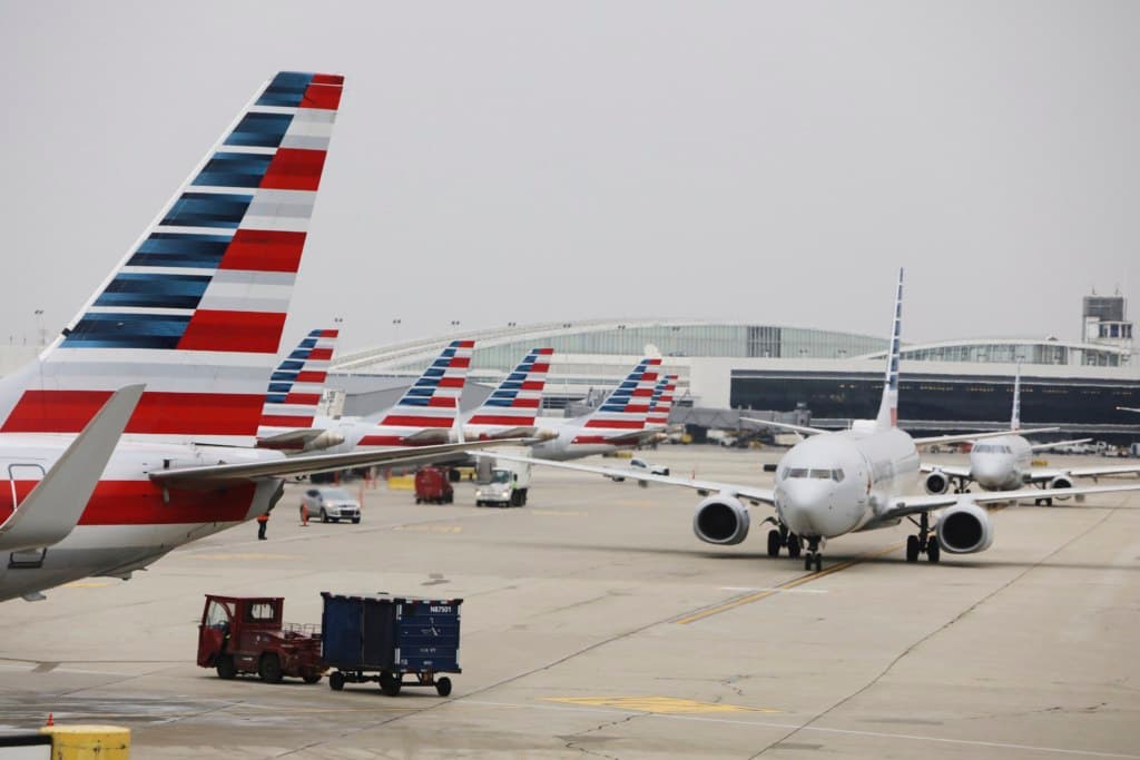 Major U.S. airlines cancel over 800 flights as FAA enforces cuts