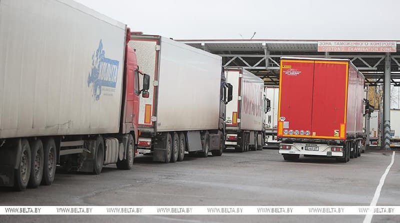 Lithuania considers Belarus' actions against truck drivers as terrorism