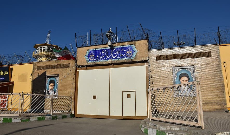 Mass riots reported at Dizelabad Prison in Kermanshah, Iran