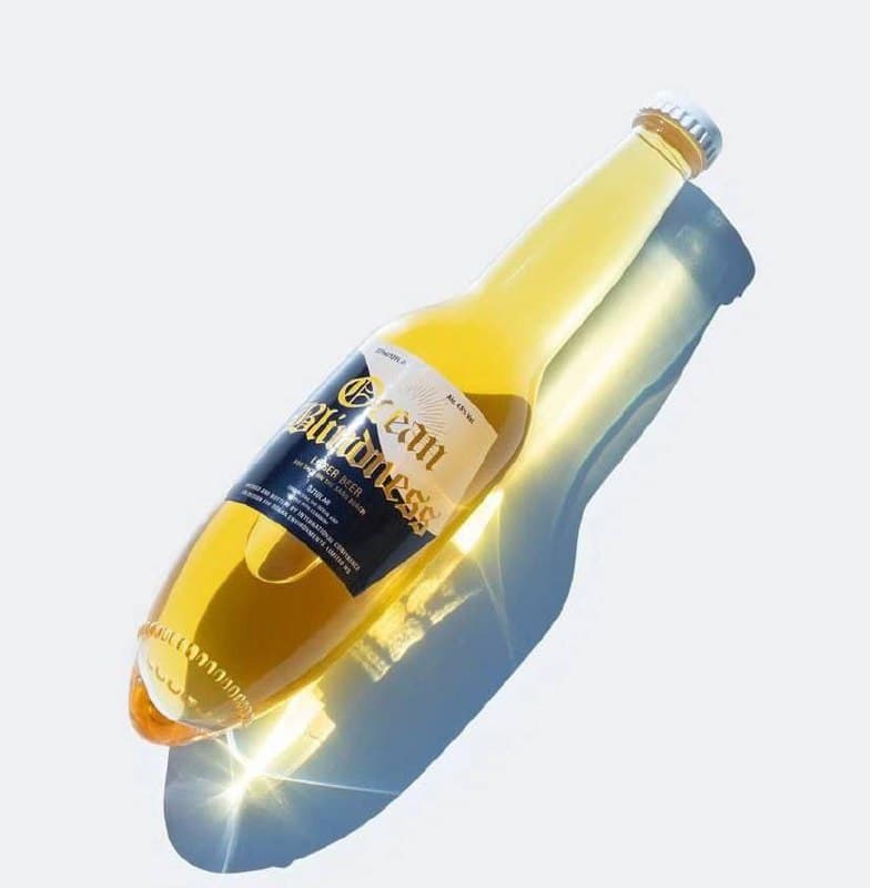 Japan develops special beach beer bottle designed to prevent spills