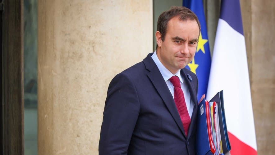 Macron Appoints Sébastien Lecornu as New Prime Minister After Vote