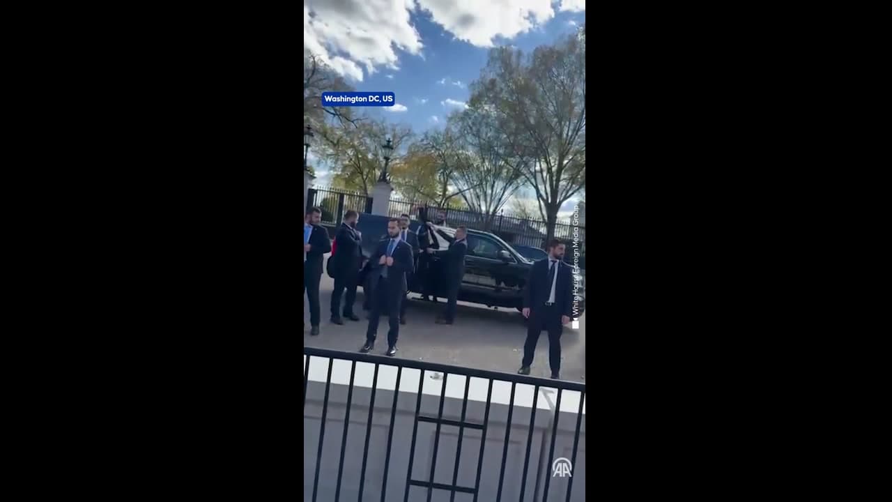 [Video] Former al Qaeda, ISIS, and HTS leader Ahmed al-Sharaa greets crowds after meeting Trump