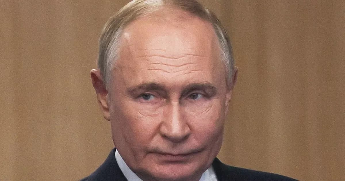 Featured image for: UK's MI6 launches 'Silent Courier' dark web portal to recruit spies UK's MI6 launches 'Silent Courier' dark web portal to recruit spies