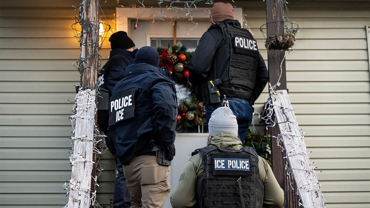Police raid German man's home after he calls government workers 'parasites'