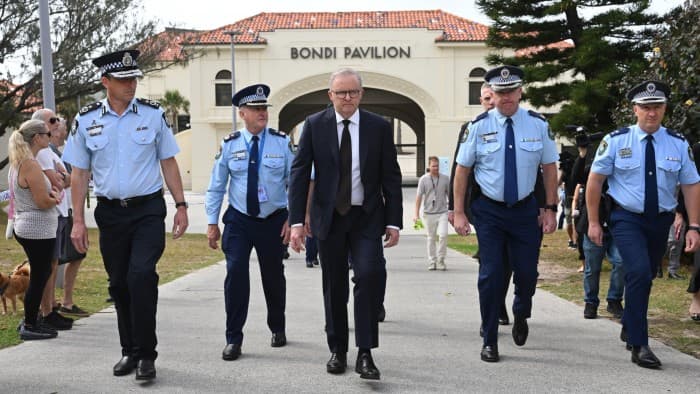 Featured image for: Australia to toughen gun laws after attack on Jewish festival Australia to toughen gun laws after attack on Jewish festival