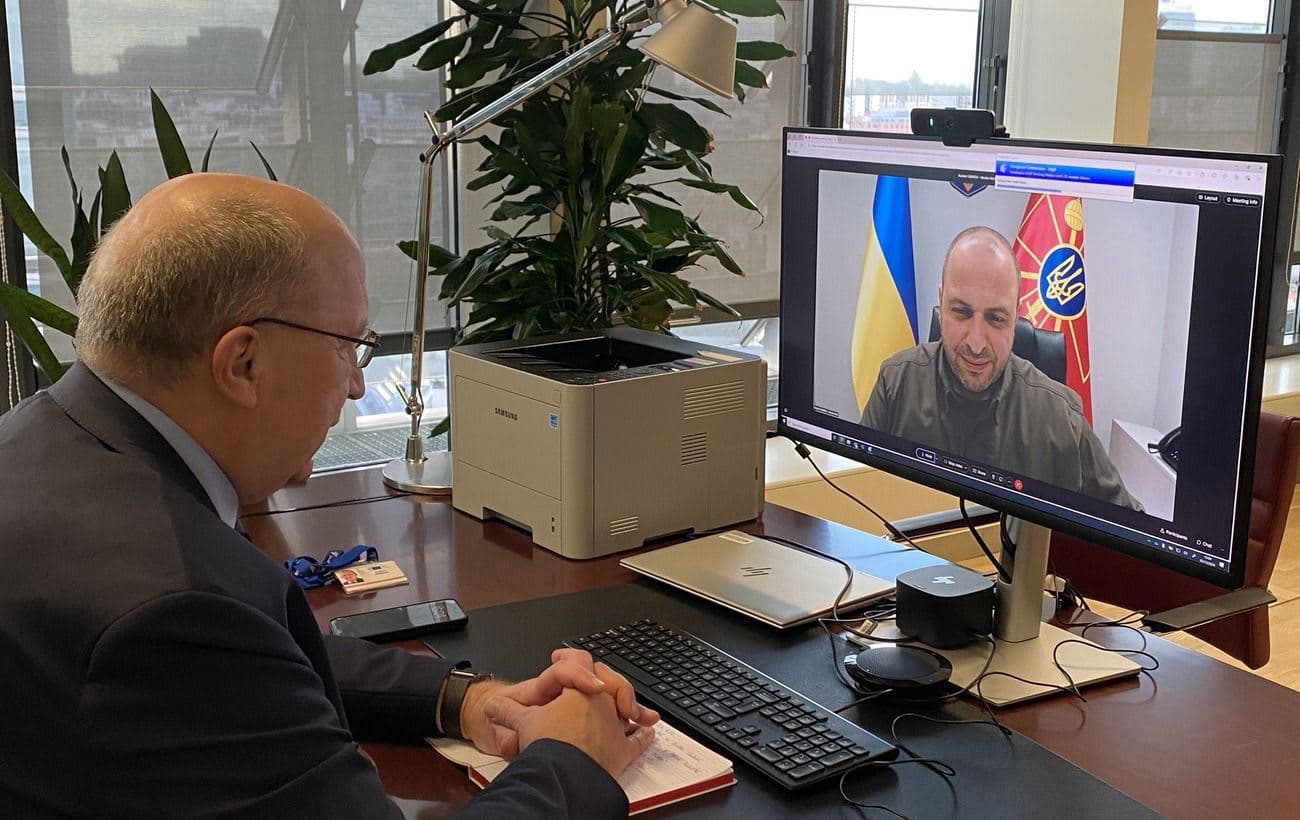 EU Defense Commissioner proposes Ukrainian troops for border security