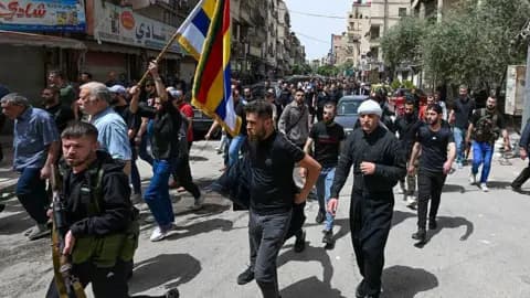 Featured image for: Deadly Clashes Erupt Between Druze Militants and Syrian Forces in As-Suwayda Deadly Clashes Erupt Between Druze Militants and Syrian Forces in As-Suwayda