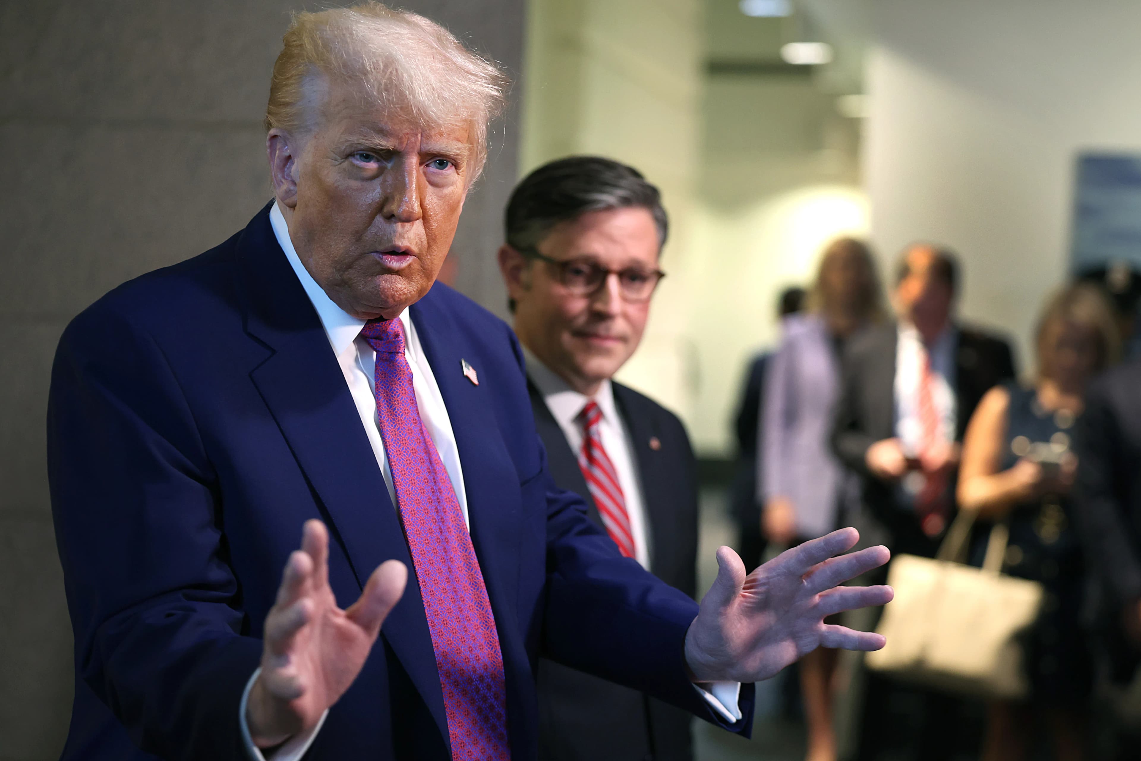 Featured image for: Trump's $4 Trillion Tax Bill Will Devastate Healthcare and Enrich the Elite Trump's $4 Trillion Tax Bill Will Devastate Healthcare and Enrich the Elite