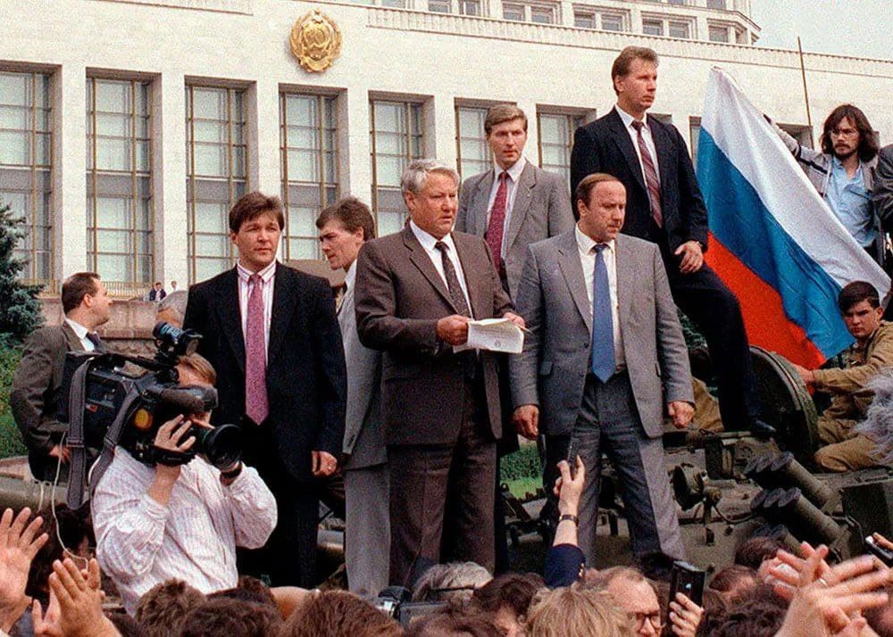 Featured image for: Breaking: August Coup 34 Years Ago Shook Moscow, Ended Soviet Power Breaking: August Coup 34 Years Ago Shook Moscow, Ended Soviet Power