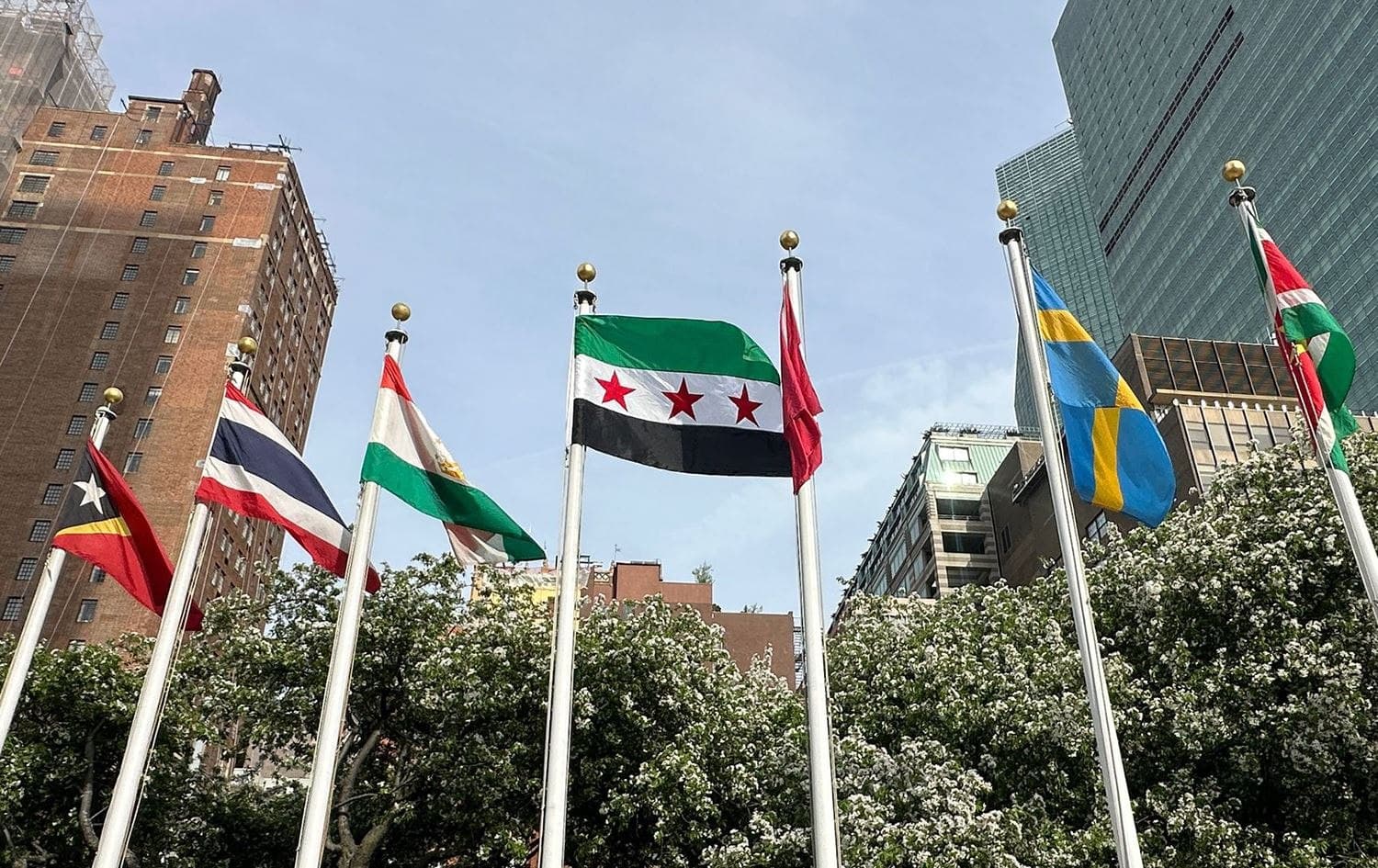 UN Security Council votes 14–0 to lift sanctions on Syrian leaders