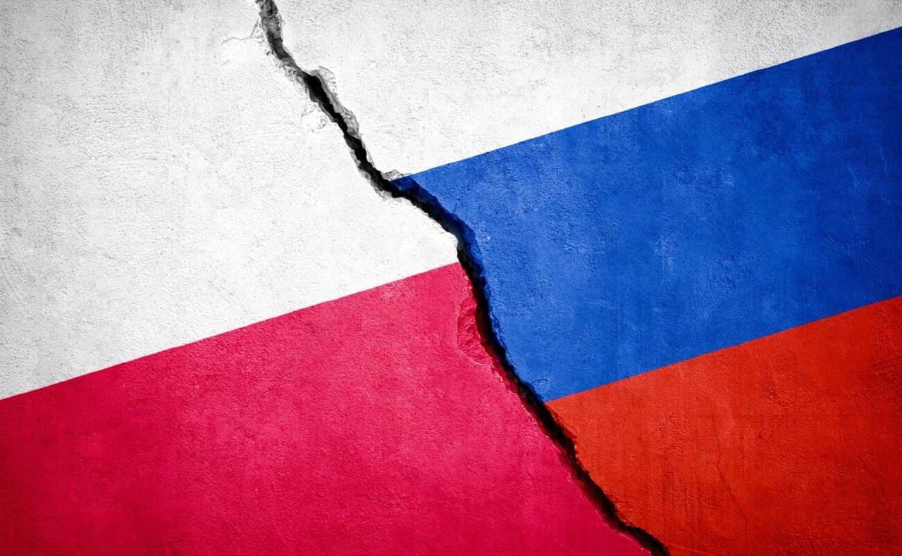 Poland to close Russian consulate in Gdańsk after railway explosion