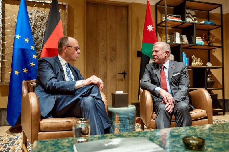 Featured image for: King Abdullah II of Jordan meets German Chancellor Friedrich Merz in Aqaba King Abdullah II of Jordan meets German Chancellor Friedrich Merz in Aqaba