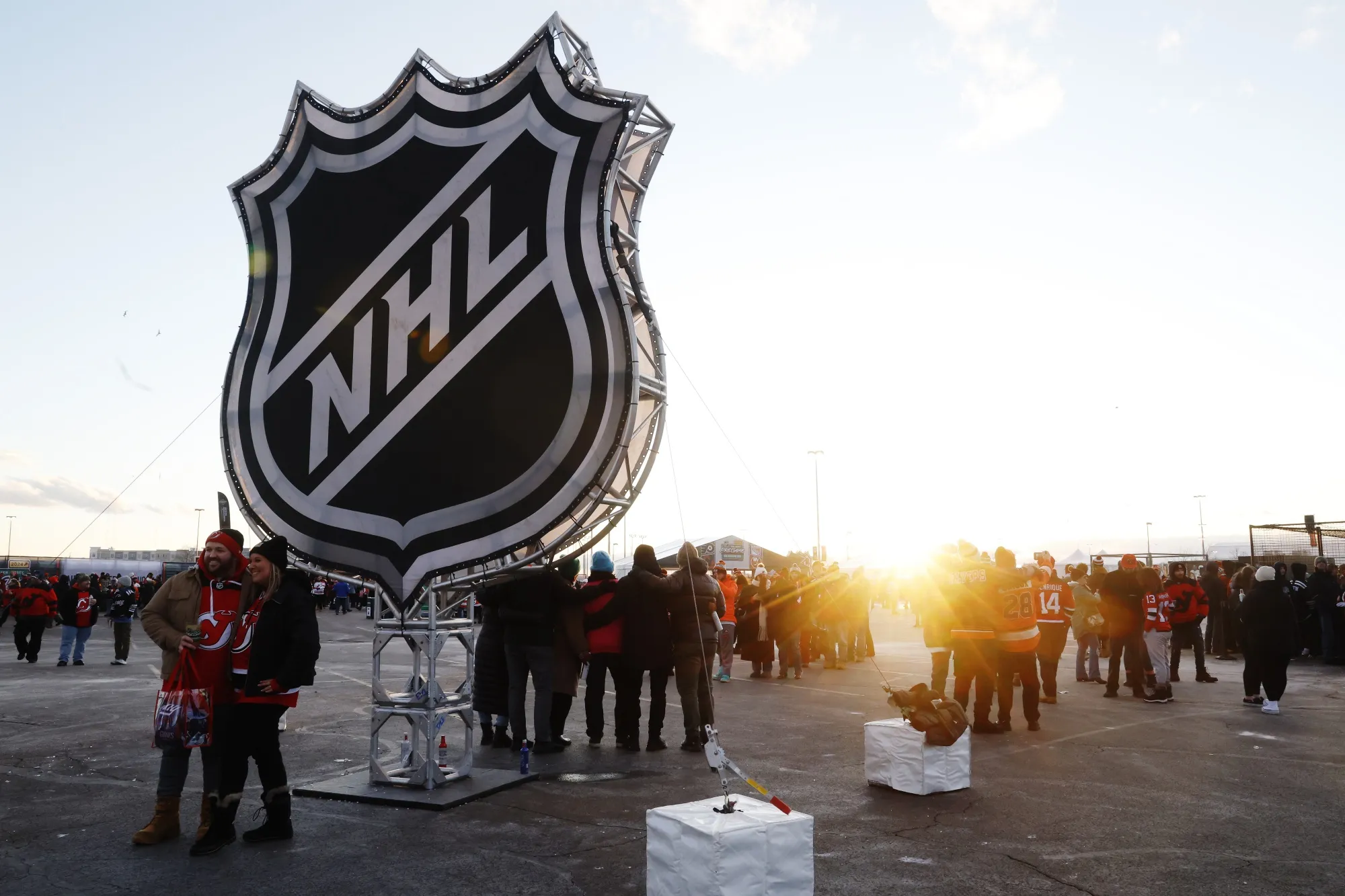 NHL strikes multiyear deals with Kalshi and Polymarket