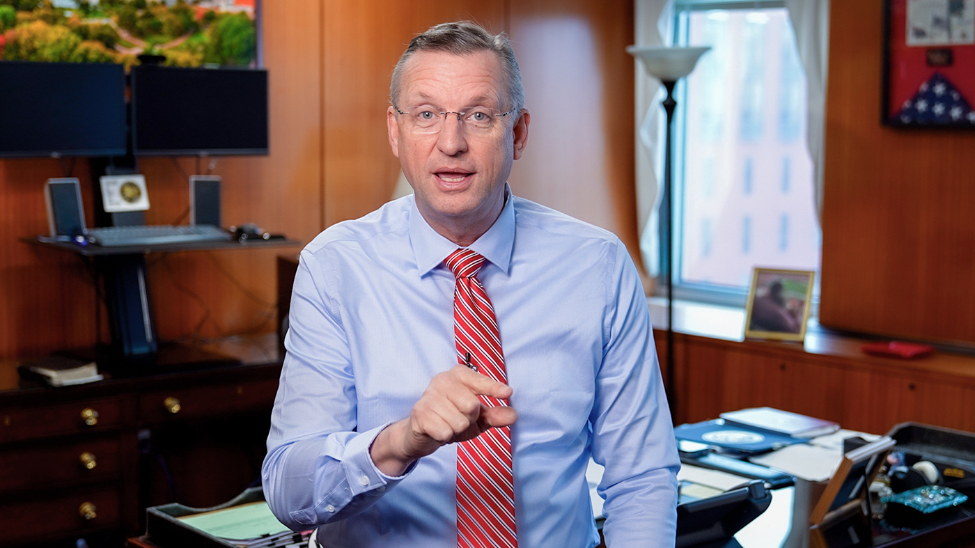 Image for Berlin drag queen under investigation for child pornography charges