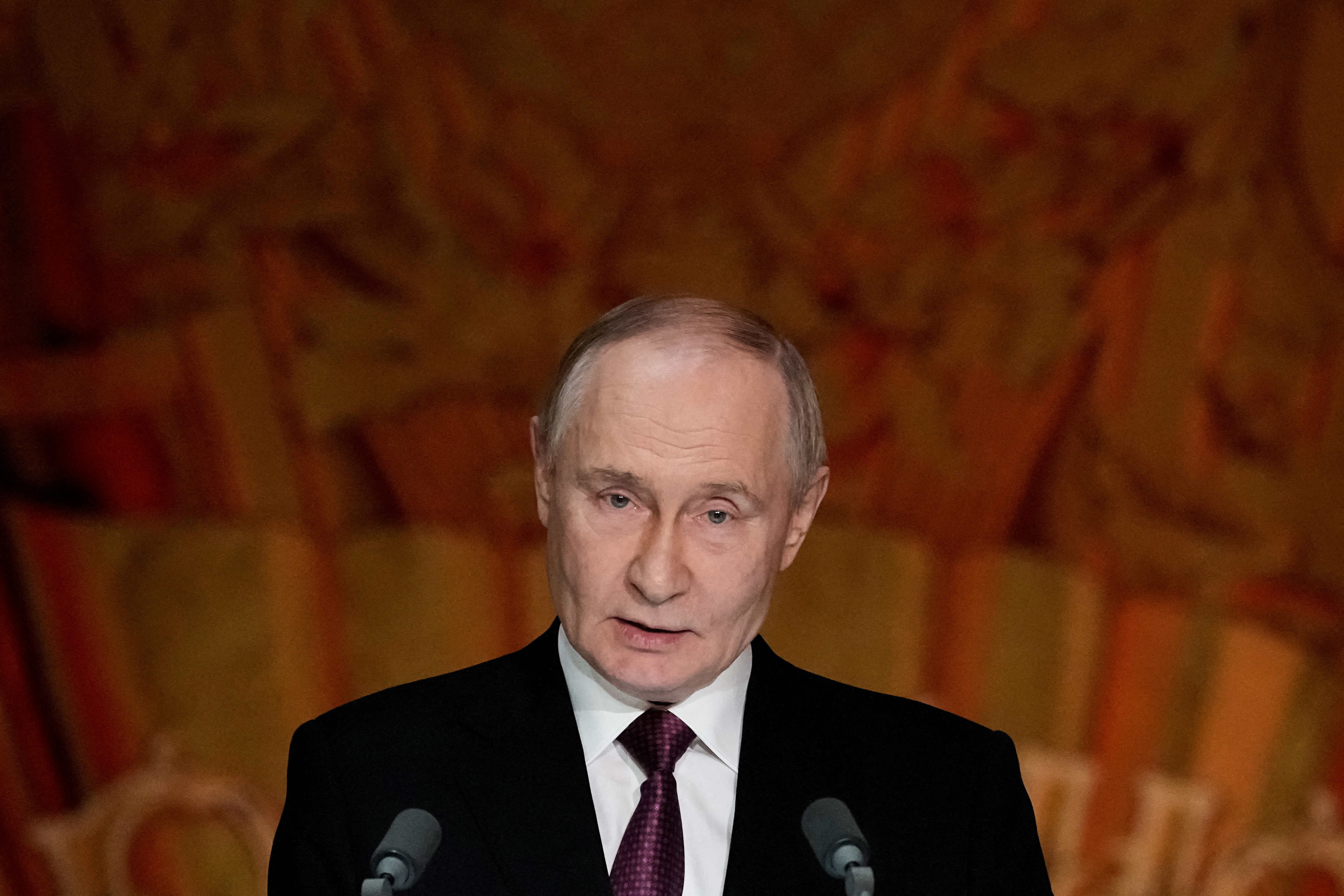 Image for Putin announces successful test of Poseidon nuclear-capable torpedo