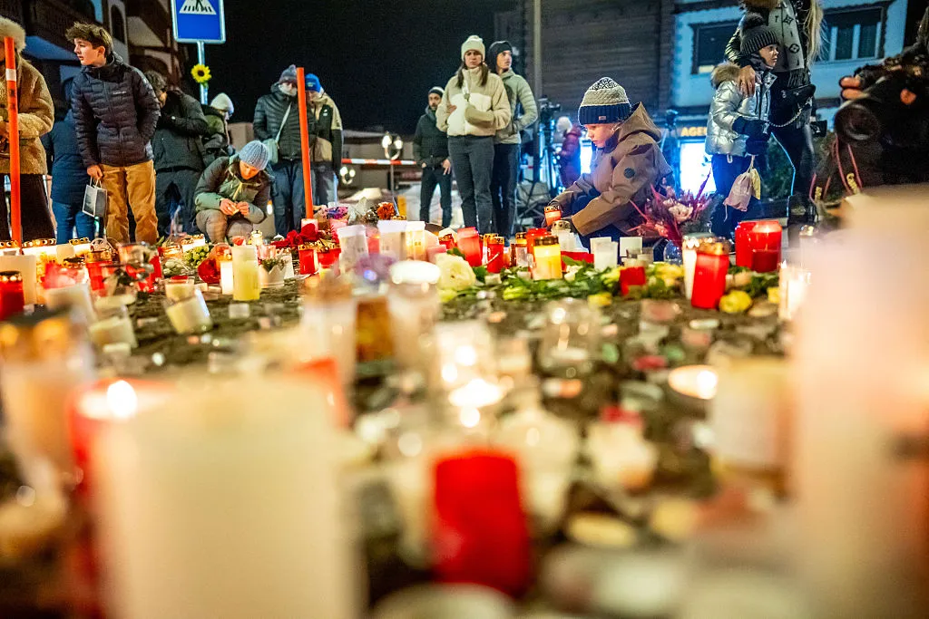 Image for Swiss Prosecutor opens criminal probe of Valais bar owners after fire